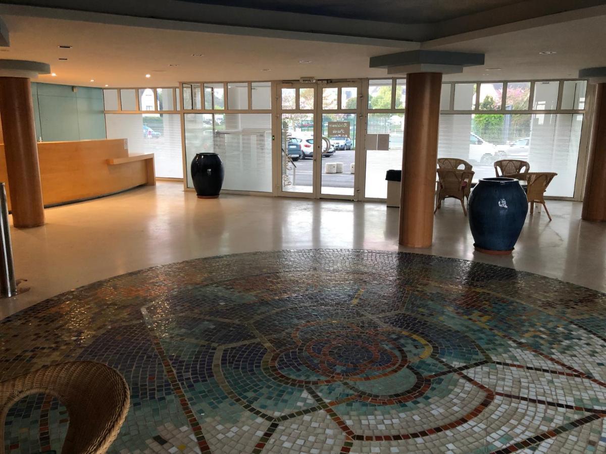 Tres Bel Appartement Vue Mer Avec Piscine Douarnenez Bagian luar foto